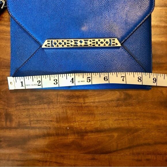 Stella and Dot Blue and Black Crackled Clutch Wristlet Purse - Picture 3 of 10